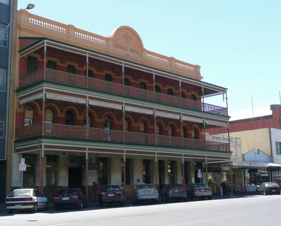 GEORGE HOTEL SOHE 2008