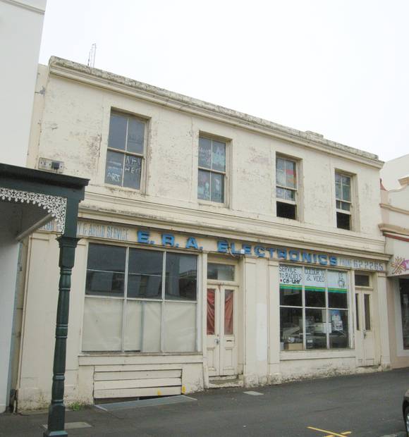 SHOPS AND RESIDENCES SOHE 2008