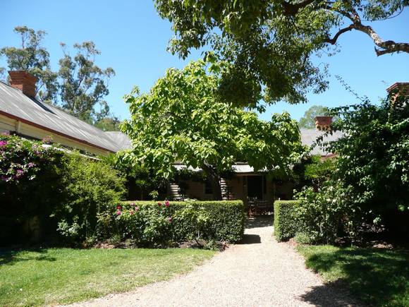 TOTTINGTON HOMESTEAD, STONE COTTAGE AND WOOLSHED SOHE 2008