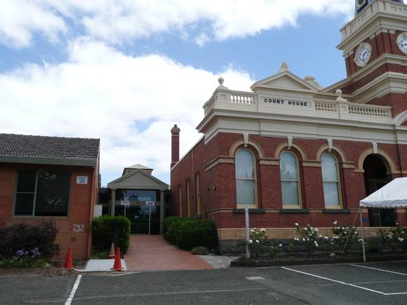 BUNINYONG TOWN HALL SOHE 2008