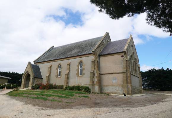 HOLY TRINITY ANGLICAN CHURCH AND VICARAGE SOHE 2008
