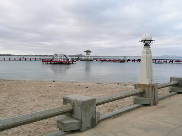 EASTERN BEACH BATHING COMPLEX AND RESERVE SOHE 2008