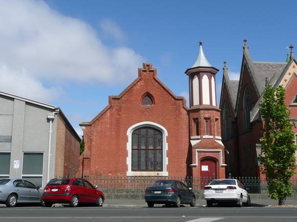 FORMER CONGREGATIONAL CHURCH AND HALL SOHE 2008