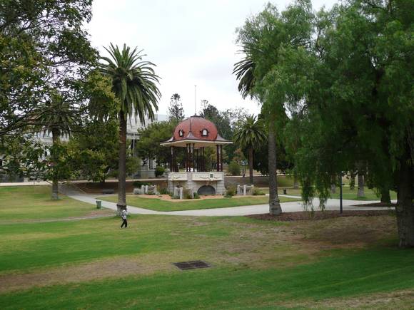JOHNSTONE PARK SOHE 2008