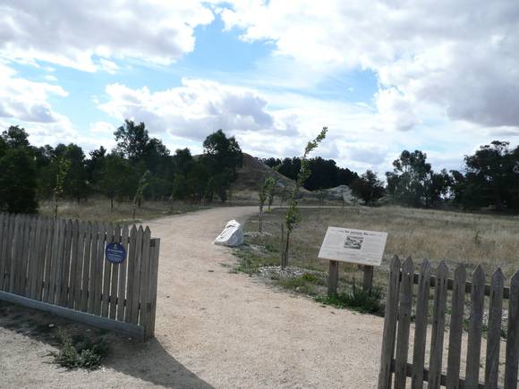 NEW AUSTRALASIAN NO. 2 DEEP LEAD GOLD MINING MEMORIAL AND SITE SOHE 2008