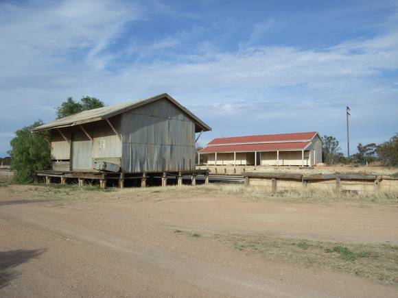 MANANGATANG RAILWAY STATION COMPLEX SOHE 2008