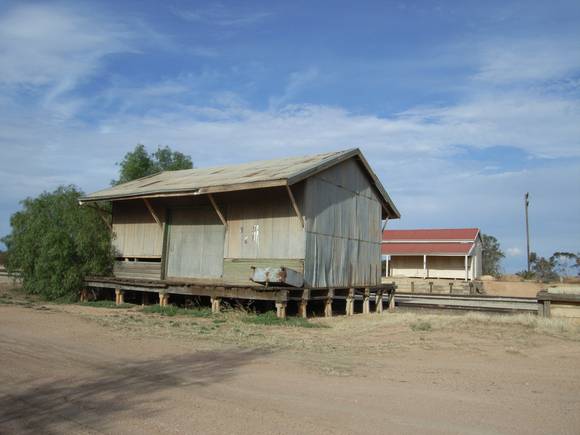 MANANGATANG RAILWAY STATION COMPLEX SOHE 2008