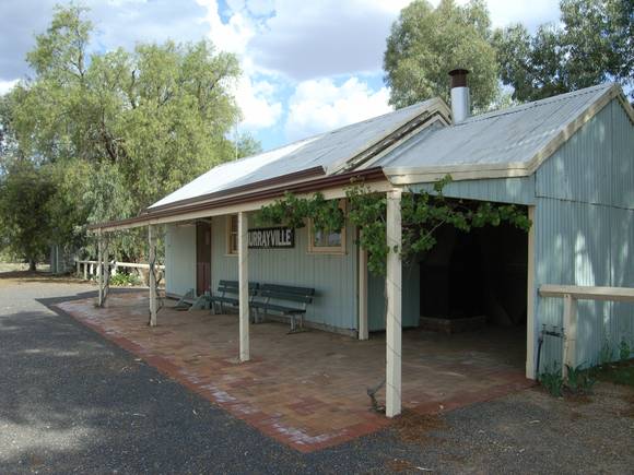 MURRAYVILLE RAILWAY STATION SOHE 2008