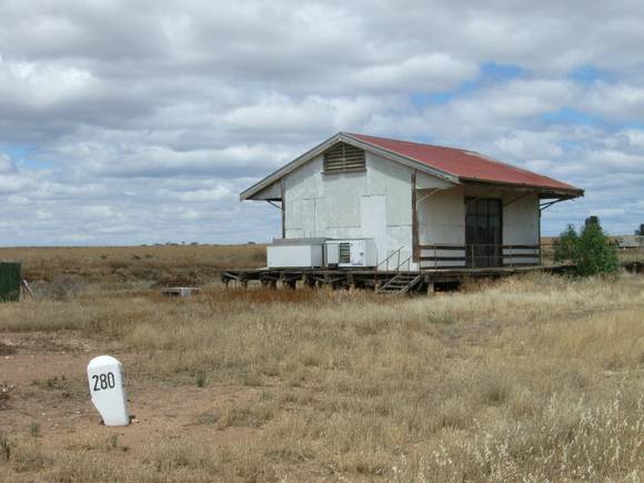 PATCHEWOLLOCK RAILWAY STATION COMPLEX SOHE 2008