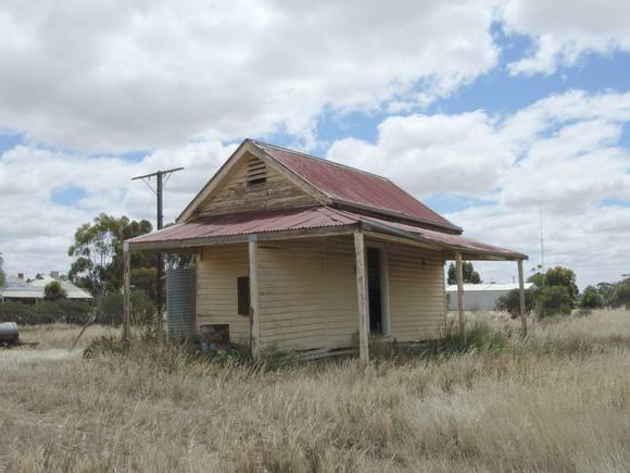 PATCHEWOLLOCK RAILWAY STATION COMPLEX SOHE 2008