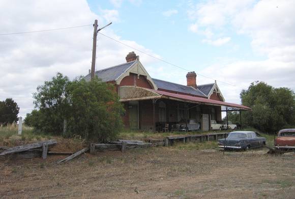 FORMER RUPANYUP RAILWAY STATION SOHE 2008