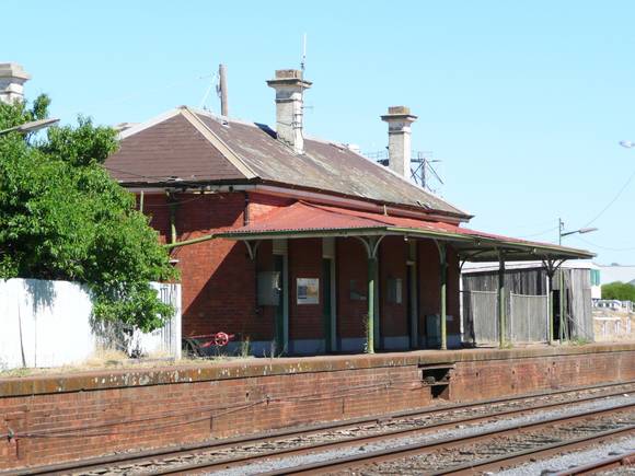 DUNOLLY RAILWAY STATION SOHE 2008