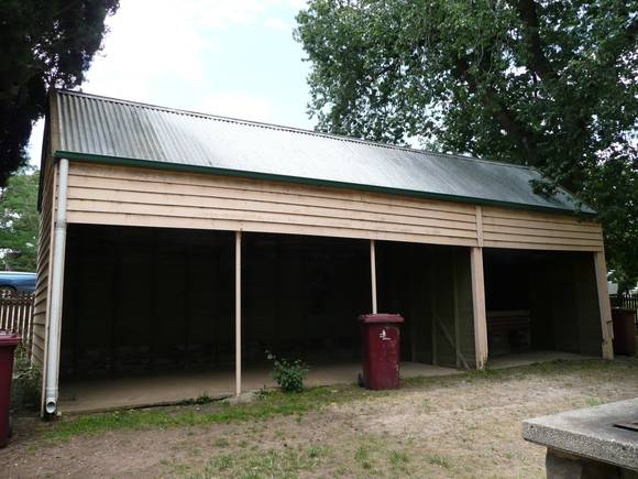 BUNINYONG BOTANIC GARDENS SOHE 2008