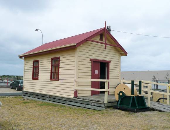 FISHERMAN'S SHED SOHE 2008