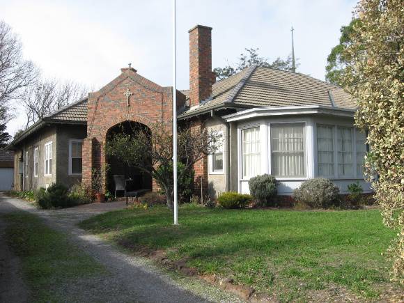 H0124 St Andrews Brighton vicarage May 2009