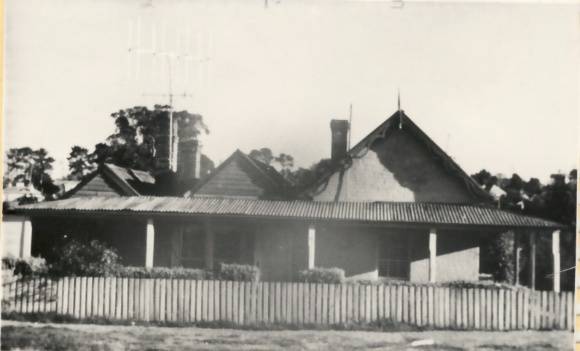 B2997 10 John St Beechworth