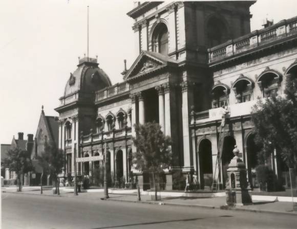 B1266 Collingwood Town Hall Abbotsford