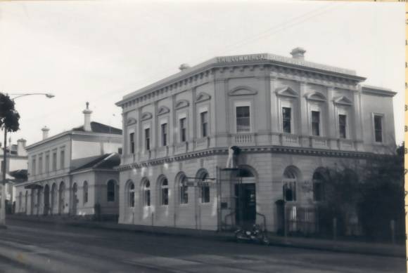 B2661 Commercial Banking Co of Sydney 