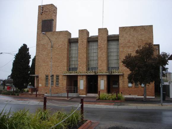 14390 Warracknabeal Town Hall