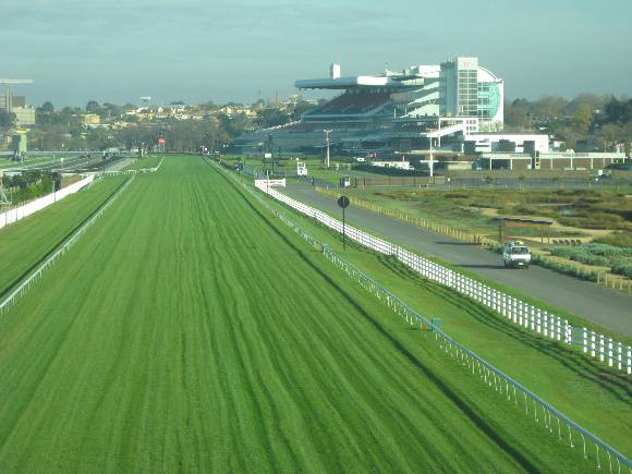 Flemington Racecourse_straight and stands_KJ_15 Jun 09  