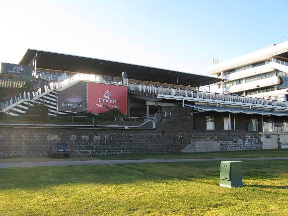 Flemington RAcecourse_remnants of bluestone stand_KJ_17 july 09  