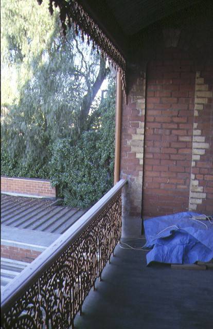 186 192 clarke street northcote balcony sep1998