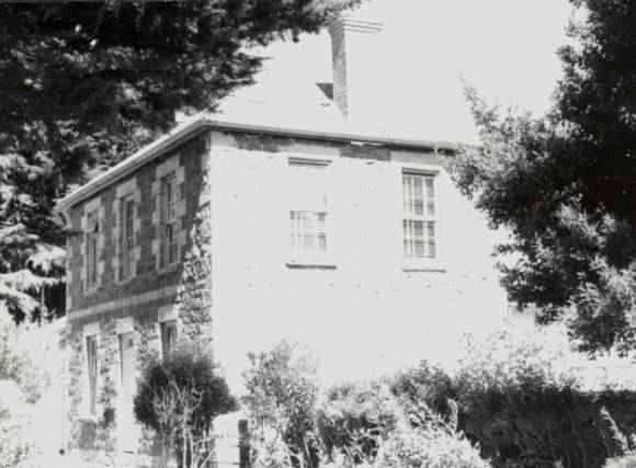B3023 Leneghan's Homestead 
