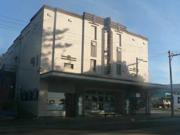 Lorne Cinema front elevation 2009