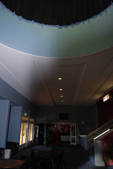 Midland Theatre Ararat foyer showing circular opening 2009