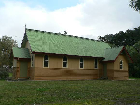 Sacred Heart Catholic Church, 70 High Street, Inverleigh