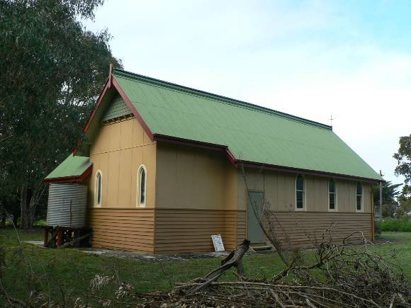 Sacred Heart Catholic Church, 70 High Street, Inverleigh