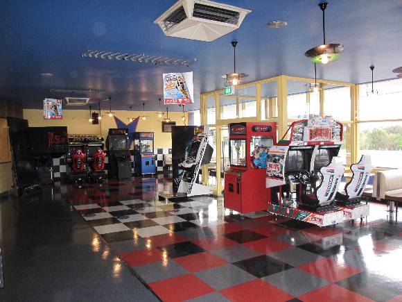 Coburg Drive In_8 May 2009_mz_Diner