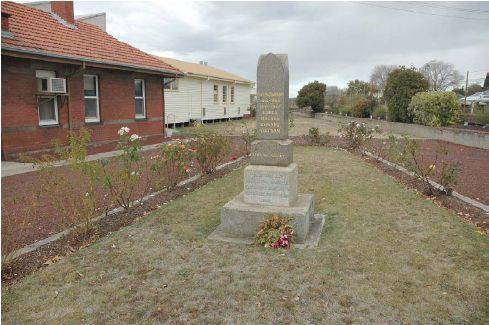 Figure 2.13: War memorial located outside the North Ballarat railway office building. - Ballarat Heritage Precincts Study, 2006