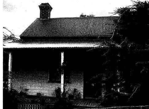 HO225 - Pizzey house, view from Main St