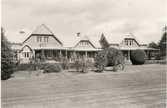 B0733 Purrumbete Homestead