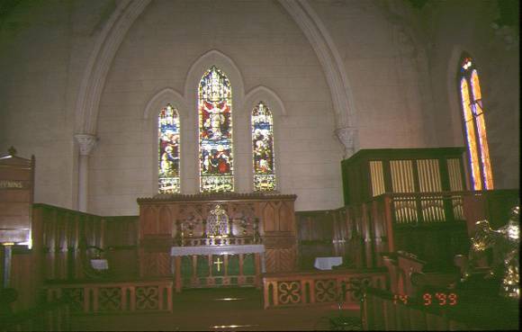1 pipe organ)st pauls anglican church clunes front view sep1999