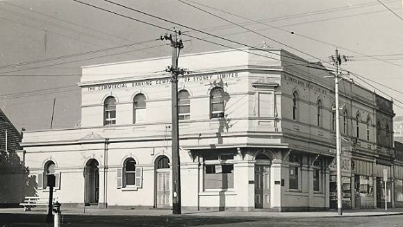B0562 CBC of Sydney cnr Kooyong Rd & High St Armadale