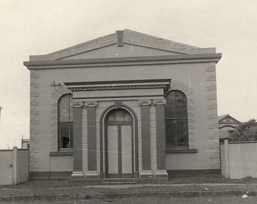 B0339 Oddfellows Hall Sackville St Port Fairy