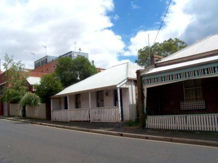 12 Napoleon Street