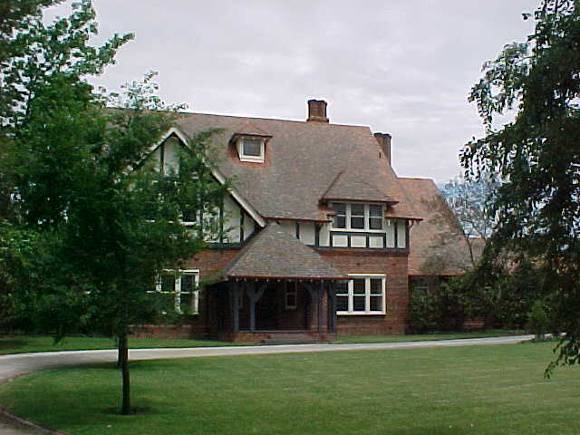 H01399 1 residence formerly colinton mont albert road canterbury front view nov2001