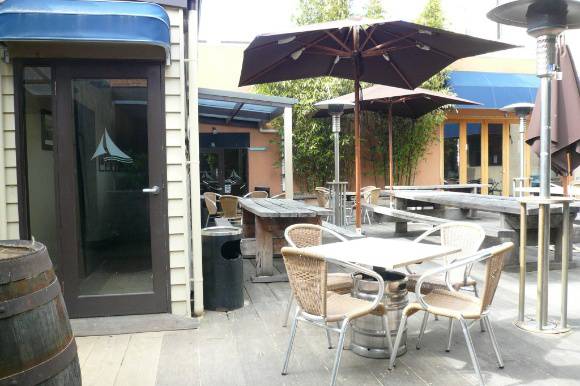 The Esplanade Hotel, 2 Gellibrand Street