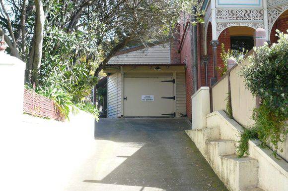 Queenscliff Hotel, 16 Gellibrand Street