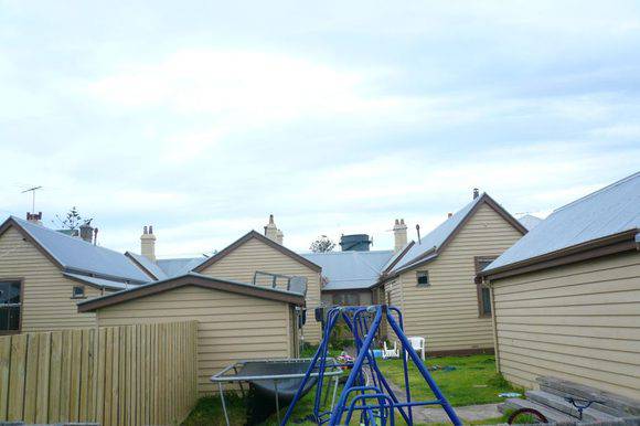 Pilots' Row, 60- 62 & 66-68 Gellibrand Street