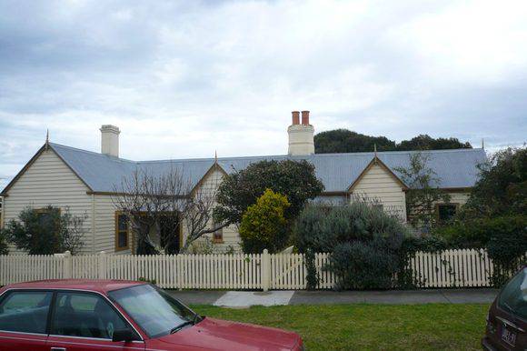 66-68 Gellibrand Street
