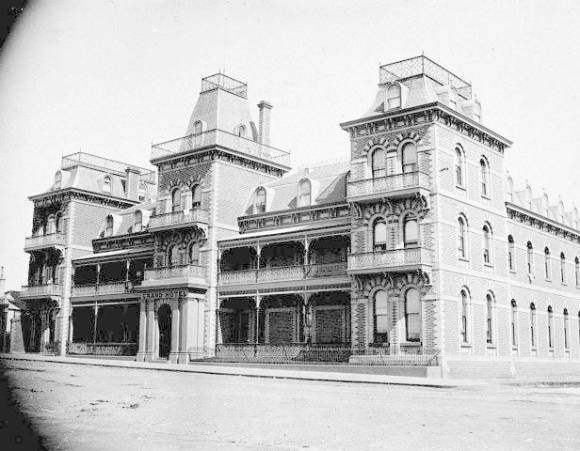 SLV 1882.jpg