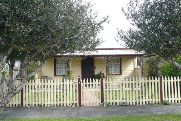 12 Beach Street