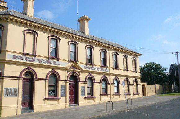 Royal Hotel, 34-38 King Street, Queenscliff