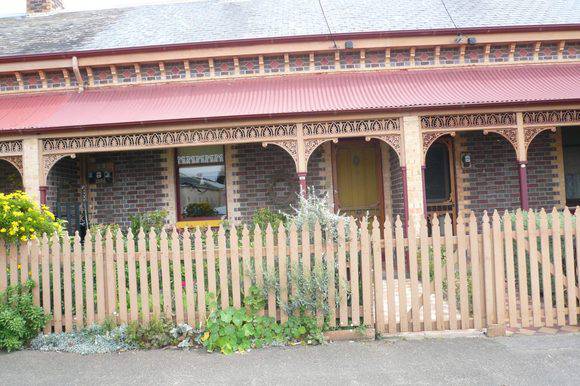 Thanet Terrace, (formerly Thanet Cottages), 34-44 Learmonth Street Queenscliff