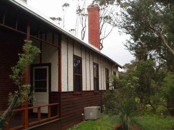 18-02 - Old Store and Post Office.jpg