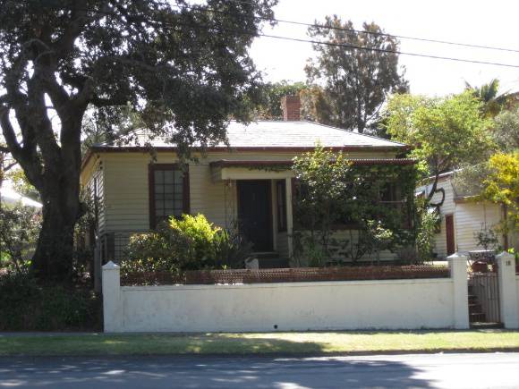 Neptune Cottage, 18 Gellibrand Street, Queenscliff